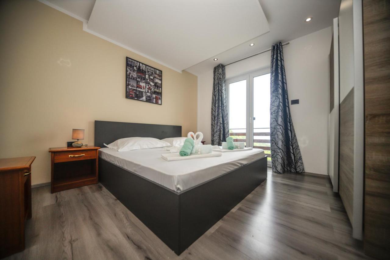 Apartment Nikola 마툴지 외부 사진