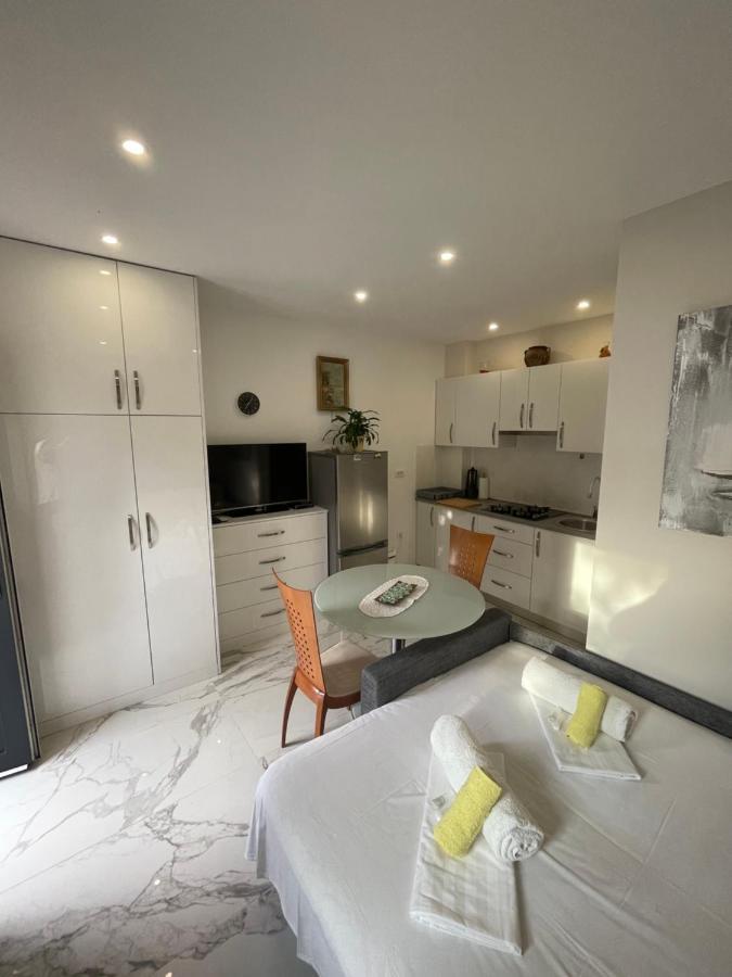 Apartment Nikola 마툴지 외부 사진